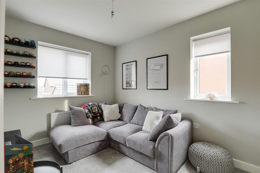 Lavinia Crescent, Edwalton, NG12