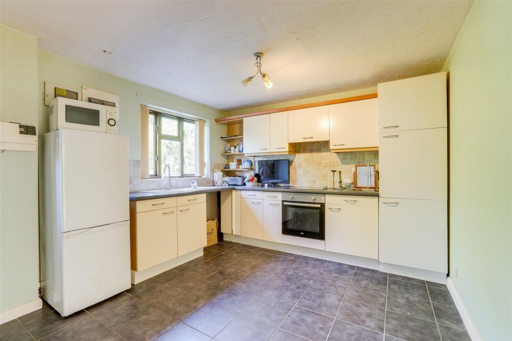 Easedale Close, Gamston, NG2