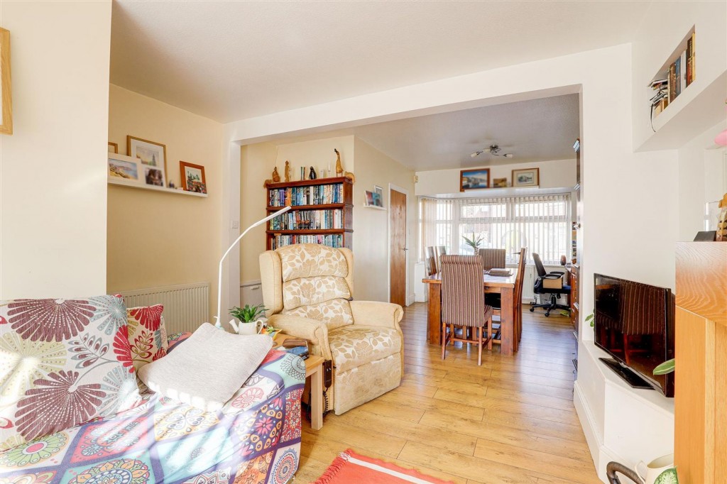 Radstock Road, Nottingham, NG3