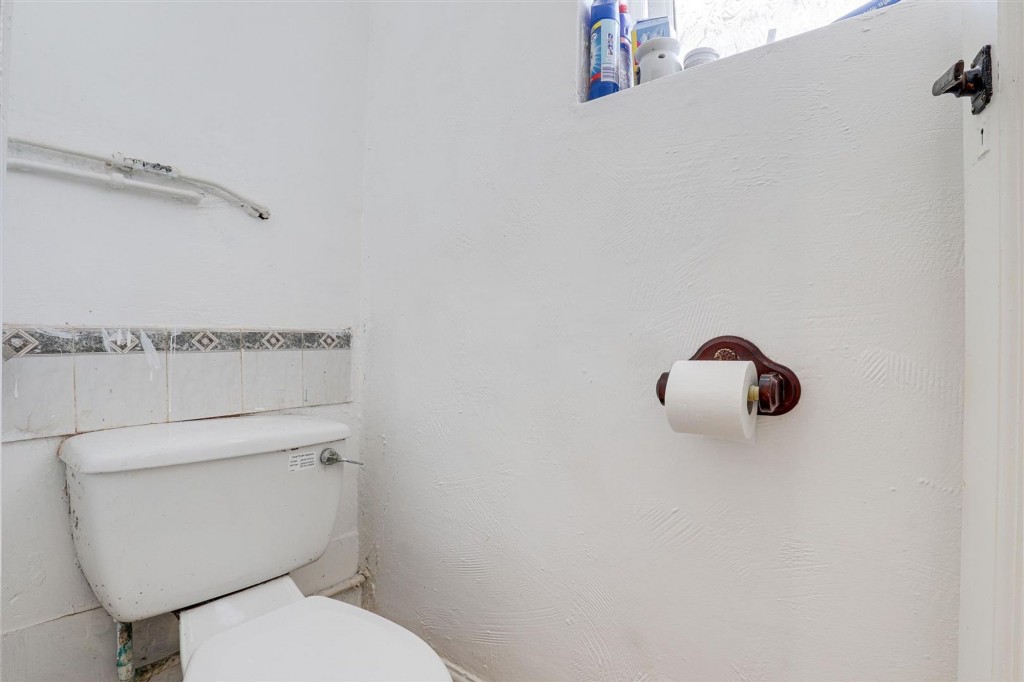 Radstock Road, Nottingham, NG3