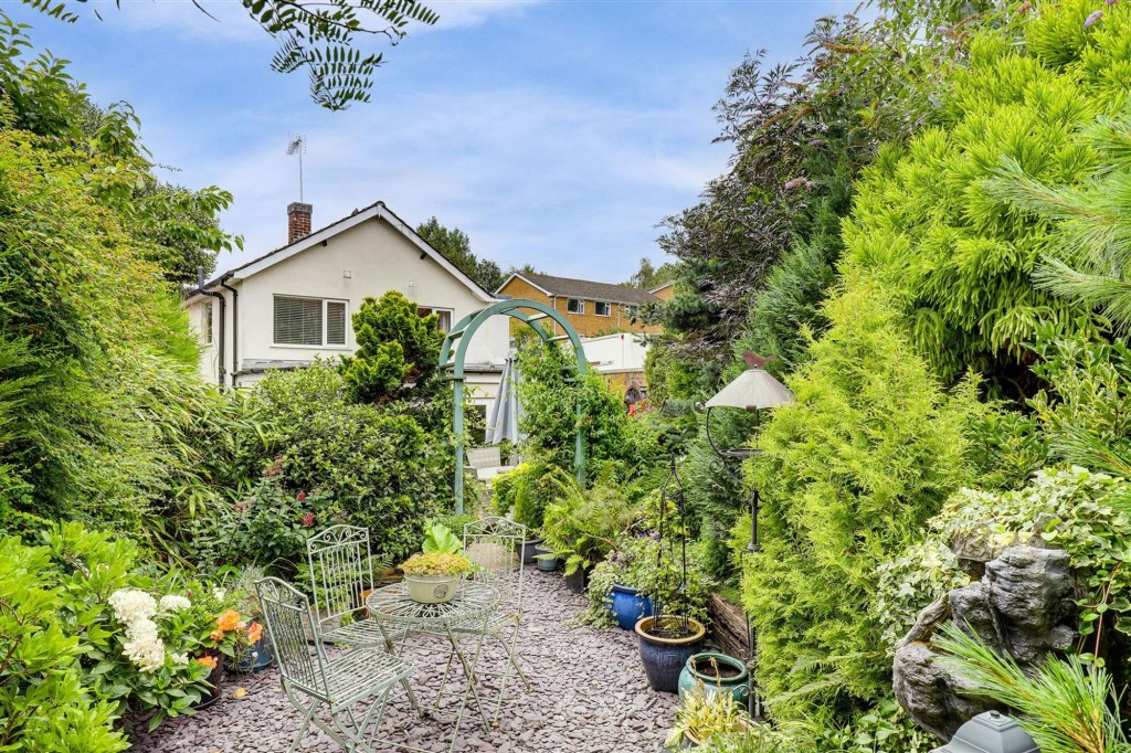 Hickling Road, Nottingham, NG3