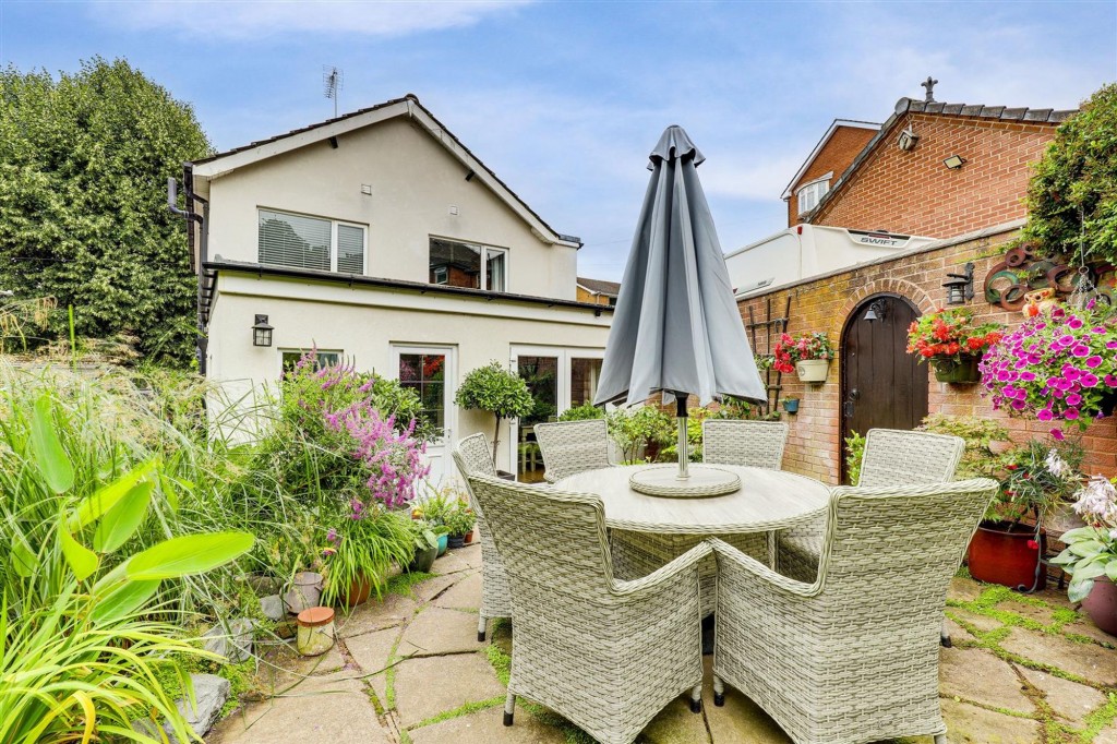 Hickling Road, Nottingham, NG3