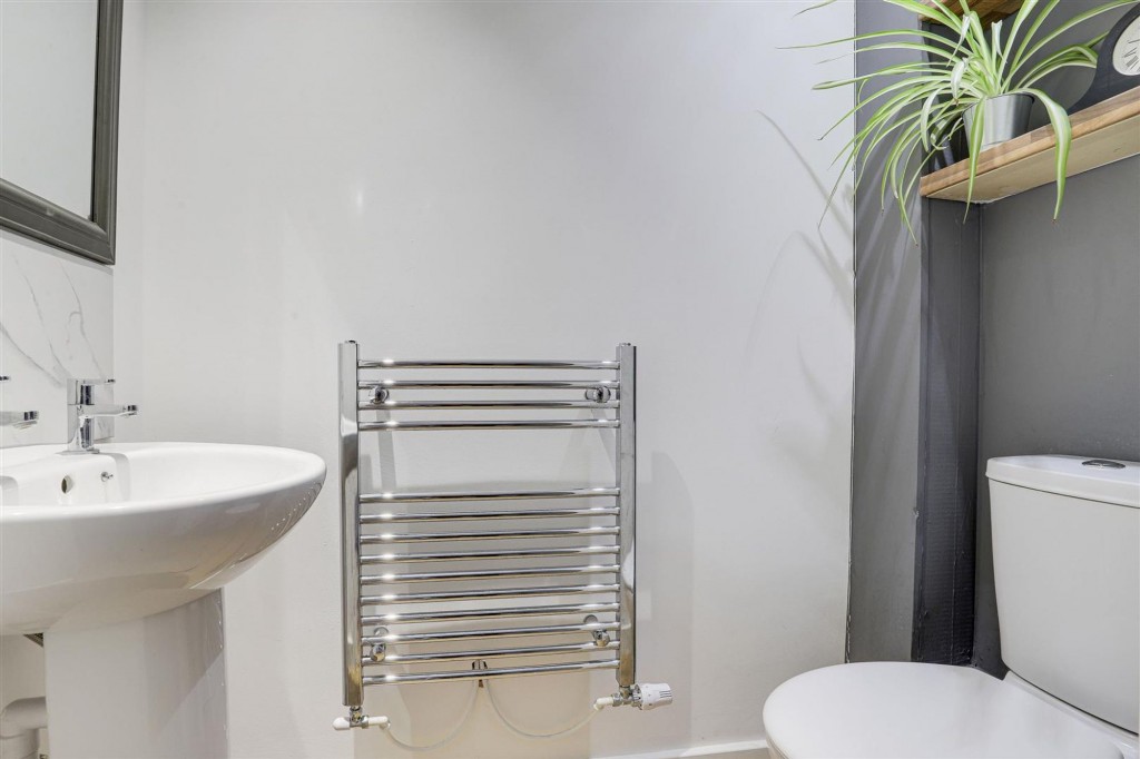 Islay Close, Trowell, NG9