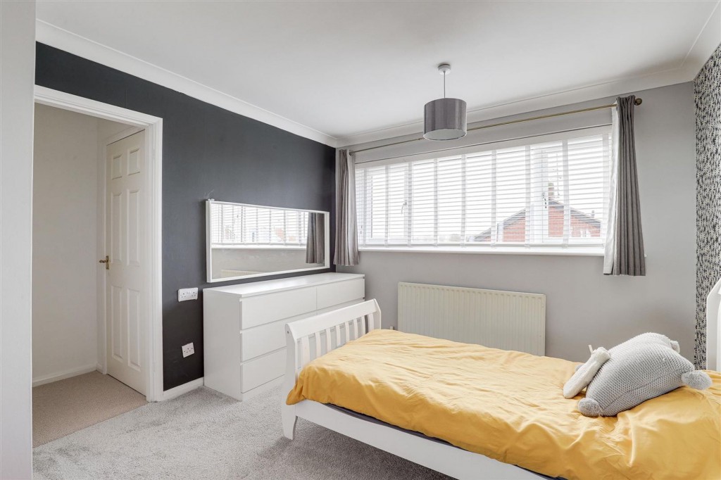 Islay Close, Trowell, NG9