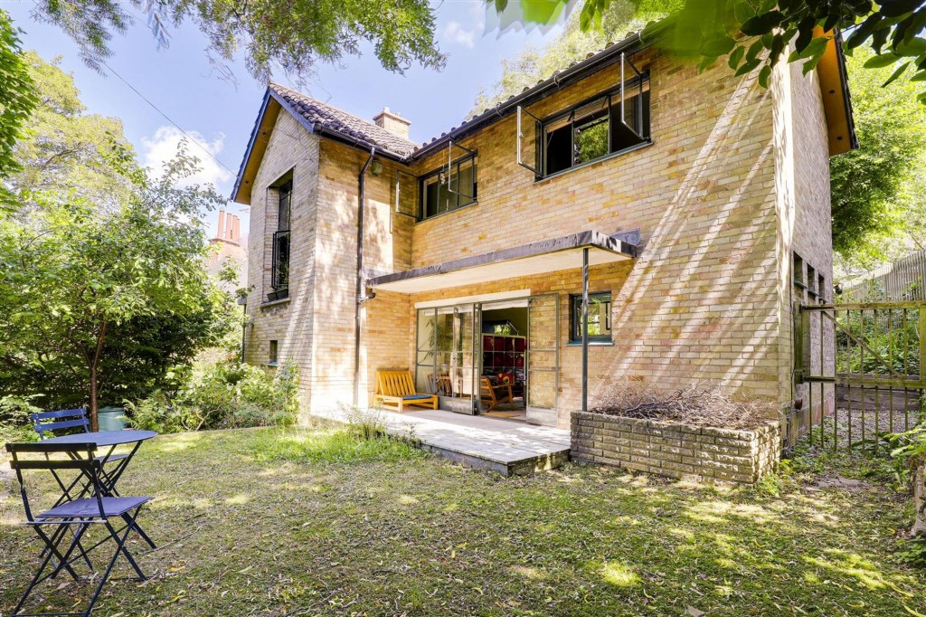 Tavistock Avenue, Nottingham, NG3