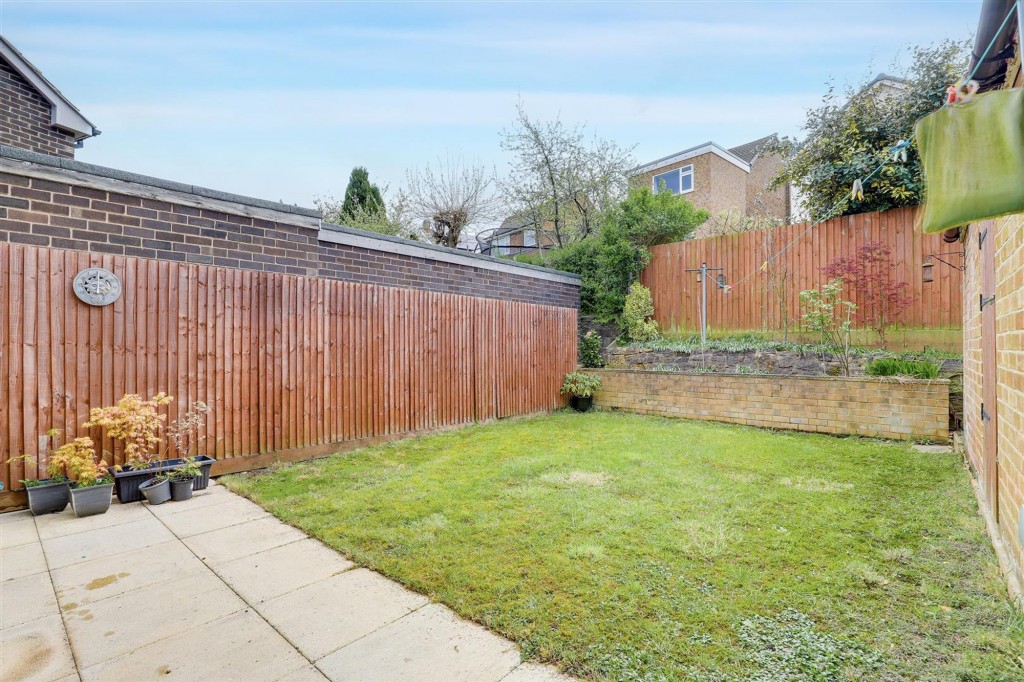 Weaverthorpe Road, Woodthorpe, NG5