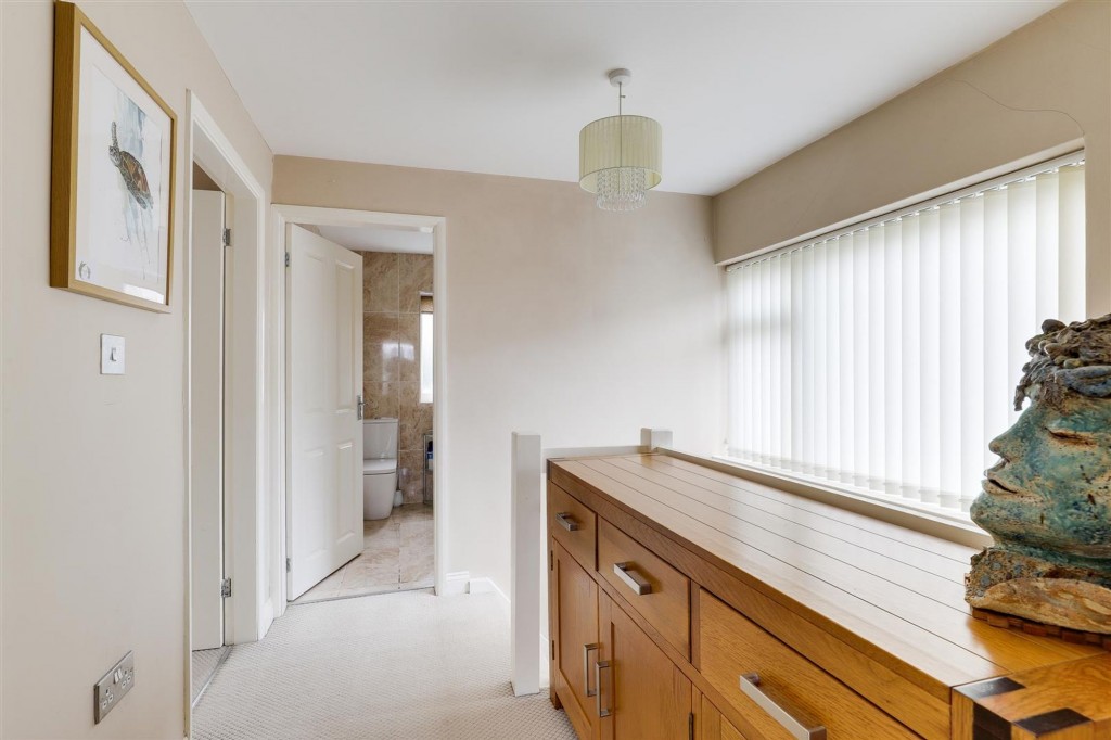 Weaverthorpe Road, Woodthorpe, NG5