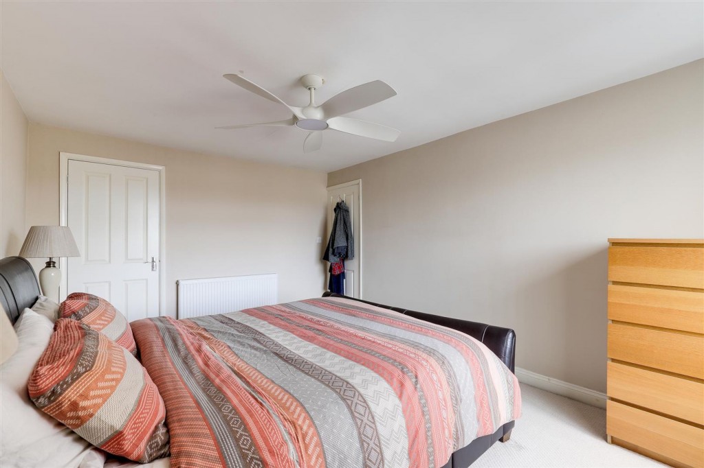 Weaverthorpe Road, Woodthorpe, NG5