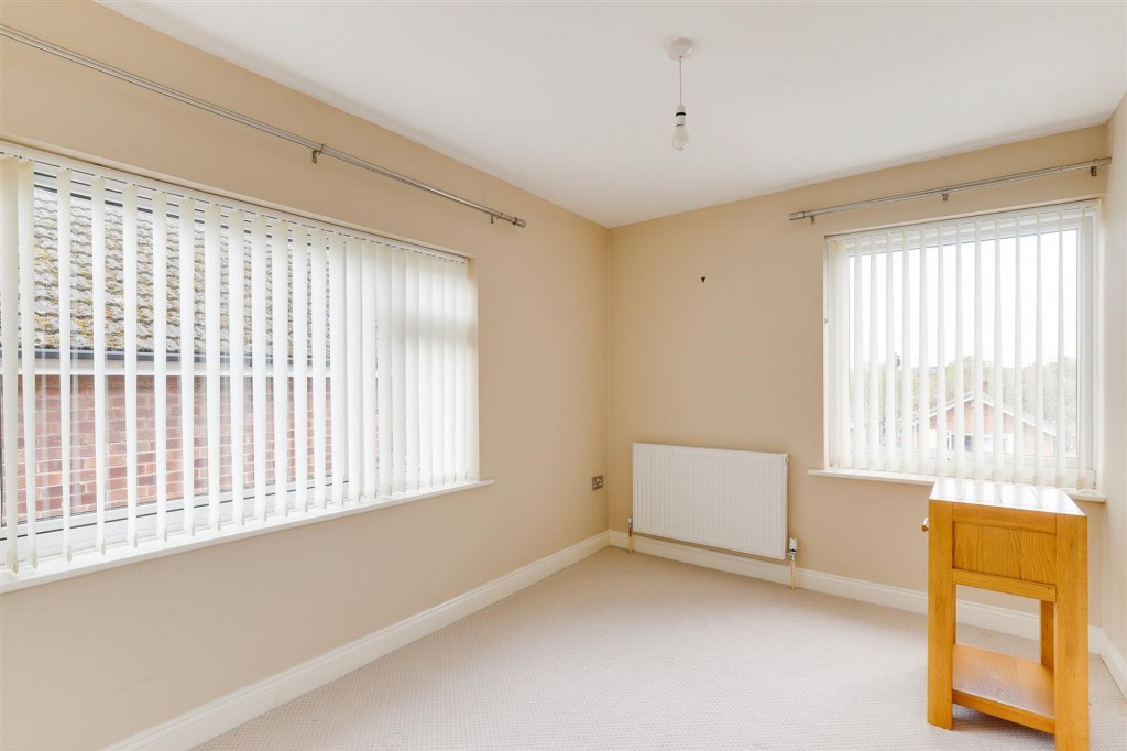 Weaverthorpe Road, Woodthorpe, NG5