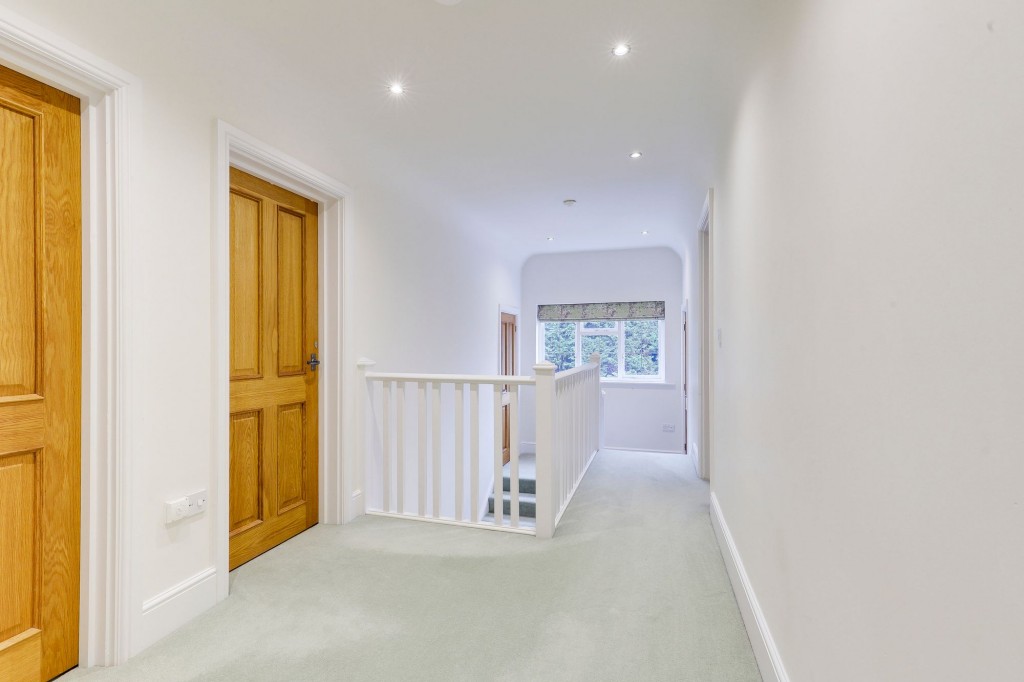 Lambley Lane, Burton Joyce, NG14