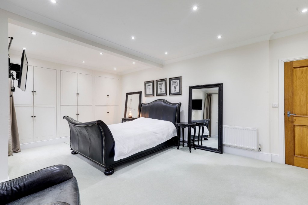 Lambley Lane, Burton Joyce, NG14