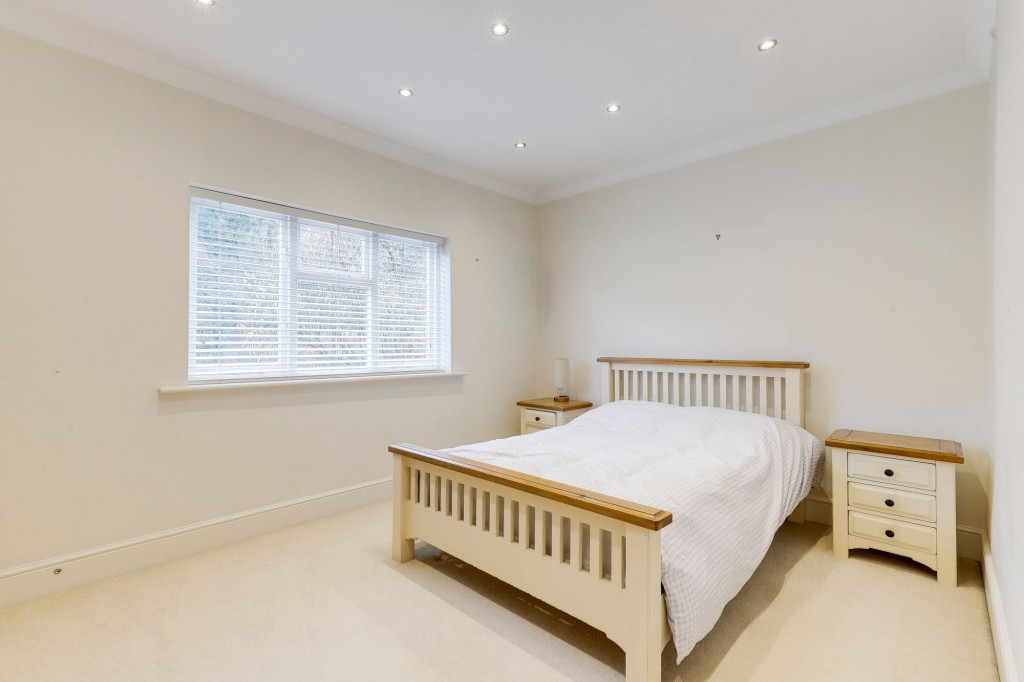 Lambley Lane, Burton Joyce, NG14