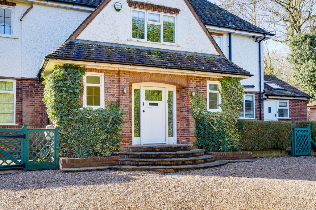 Lambley Lane, Burton Joyce, NG14