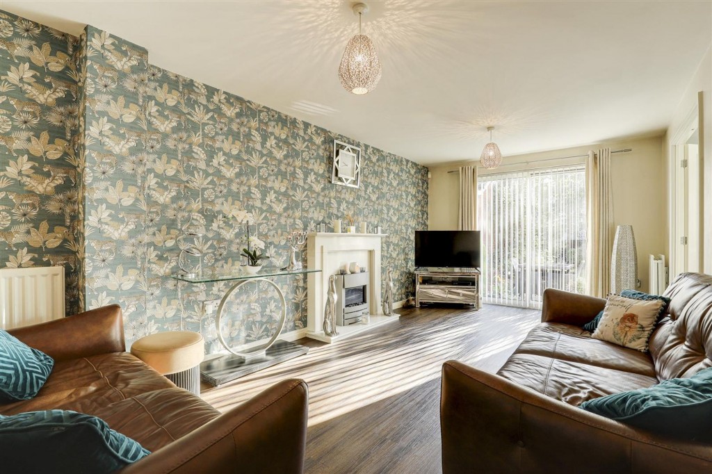 James Drive, Calverton, NG14