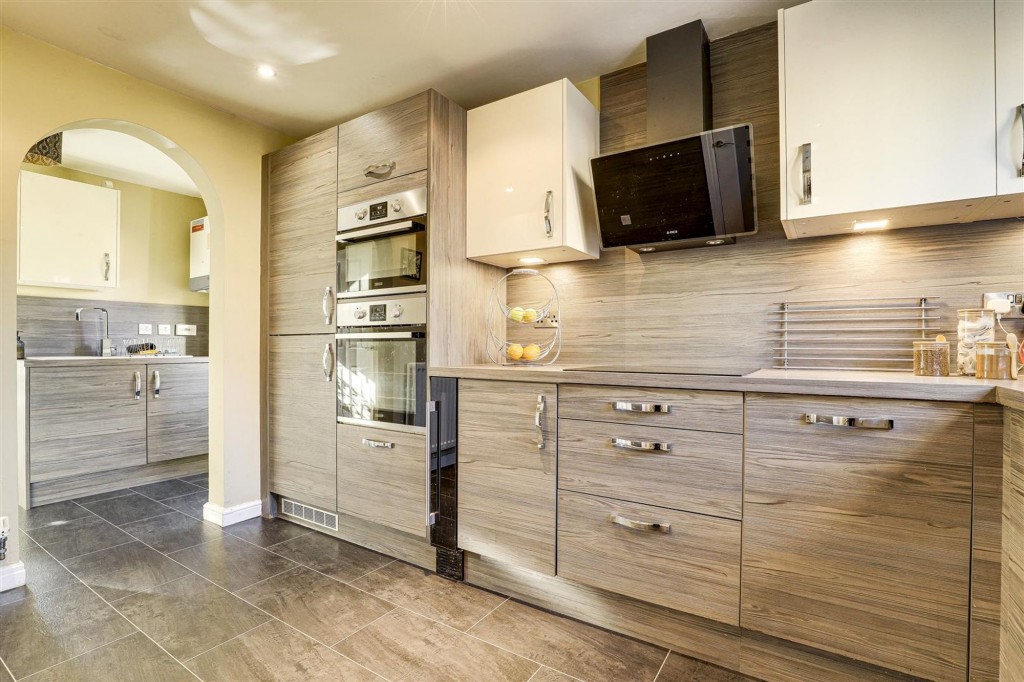 James Drive, Calverton, NG14