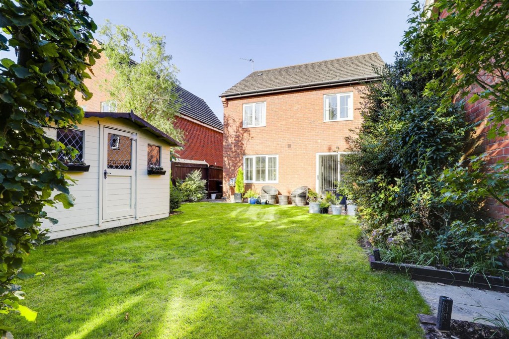 James Drive, Calverton, NG14