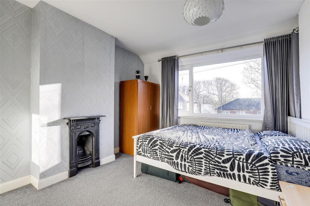 Tewkesbury Drive, Nottingham, NG6