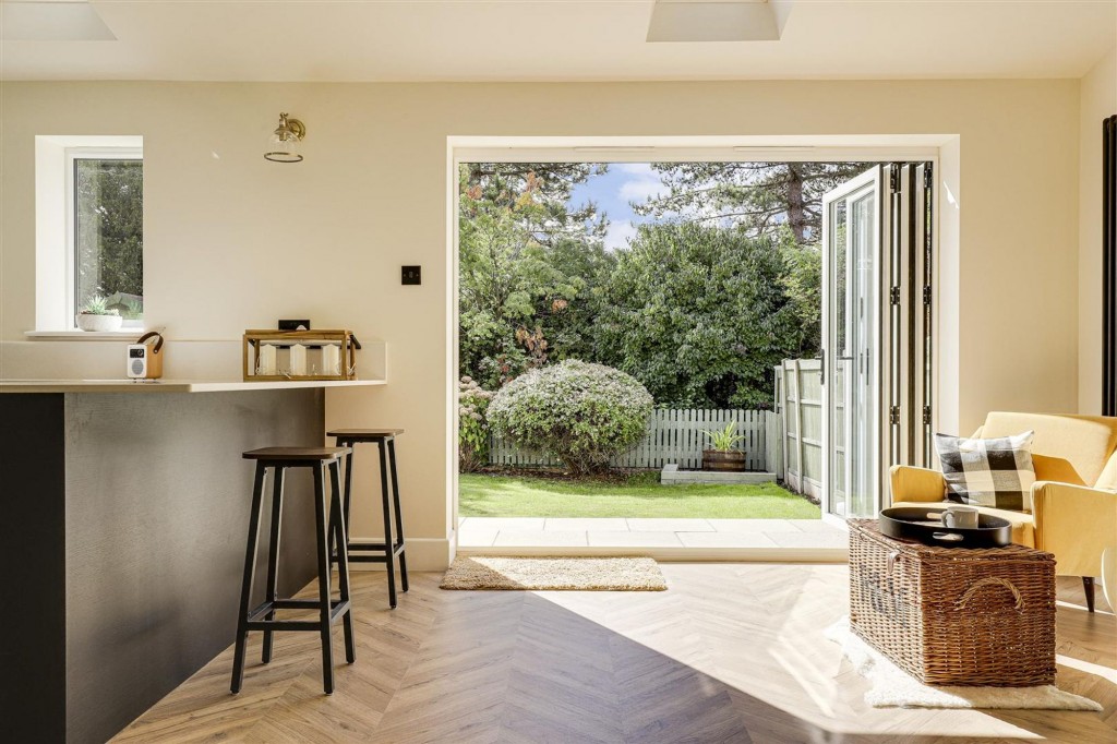 Parkside Avenue, Long Eaton, NG10