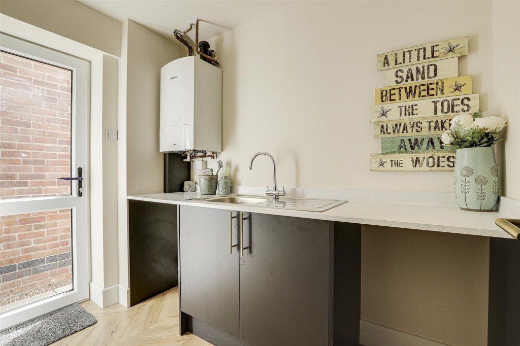 Parkside Avenue, Long Eaton, NG10