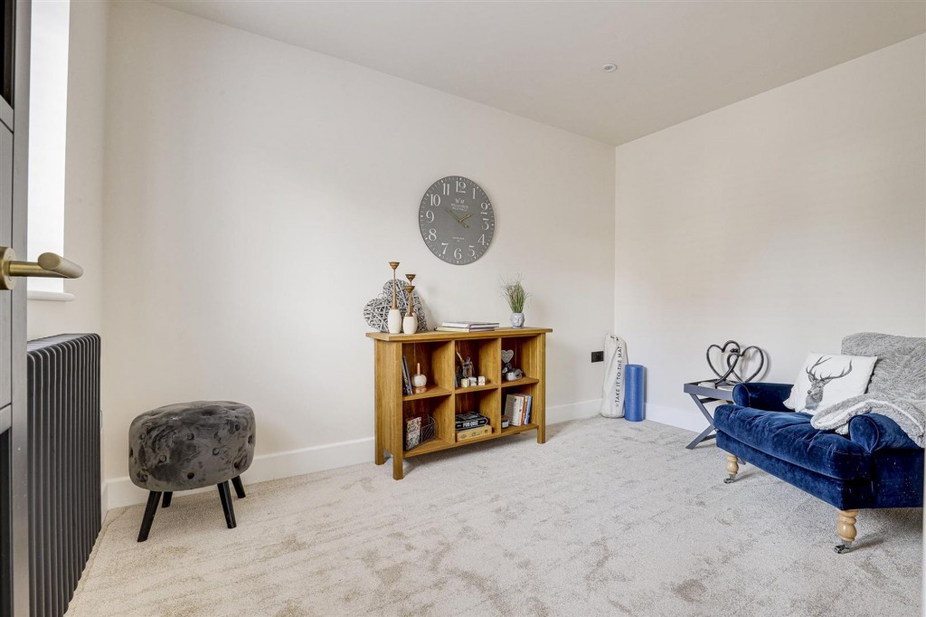 Parkside Avenue, Long Eaton, NG10