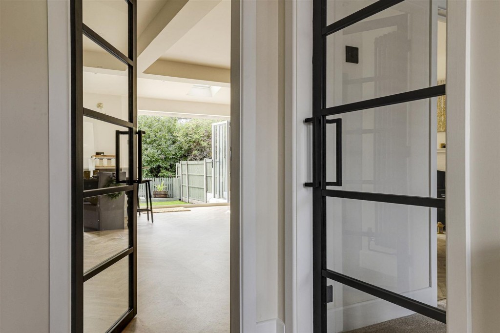 Parkside Avenue, Long Eaton, NG10