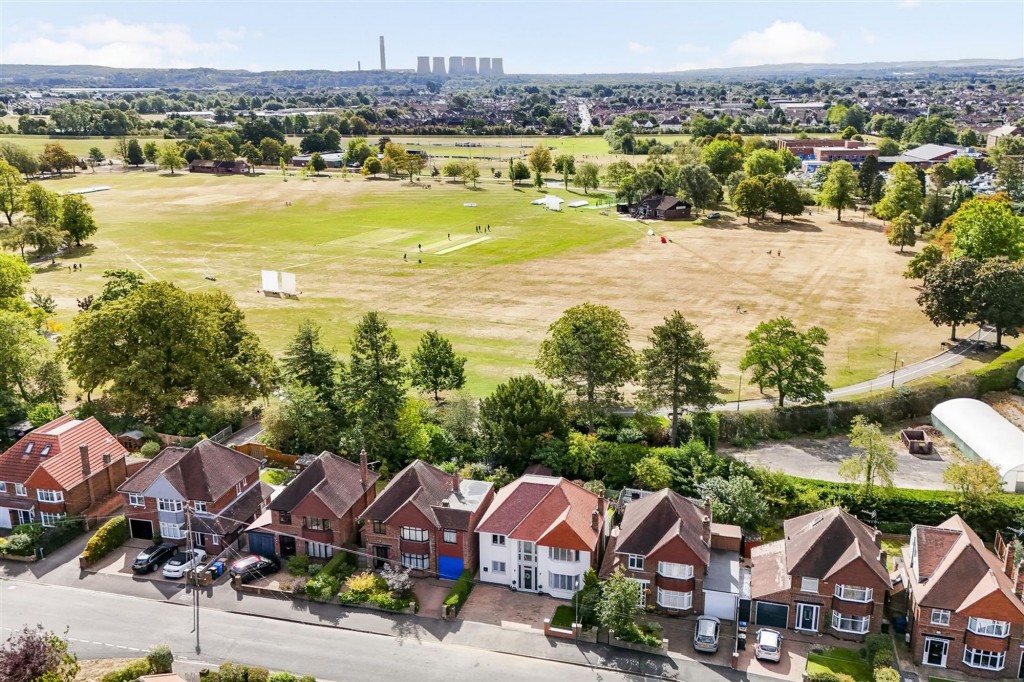 Parkside Avenue, Long Eaton, NG10