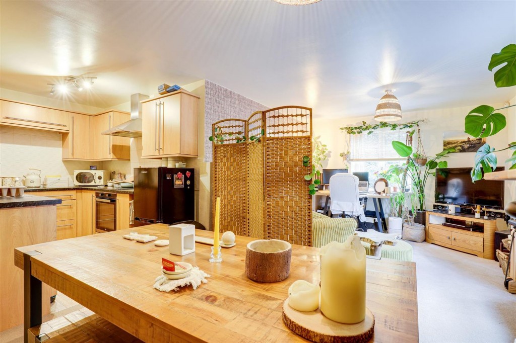 Bradbury Gardens, Ruddington, NG11