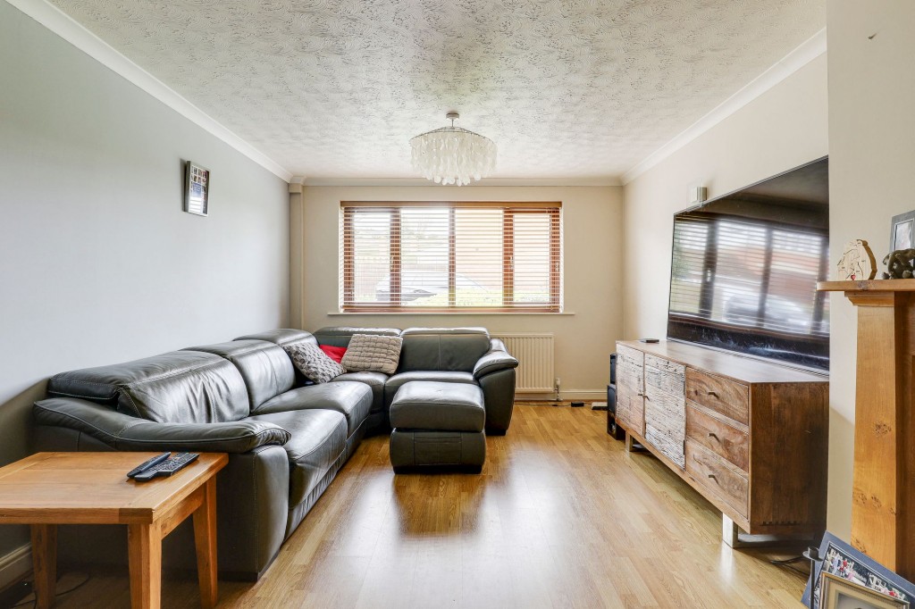 Dorchester Gardens, West Bridgford, NG2