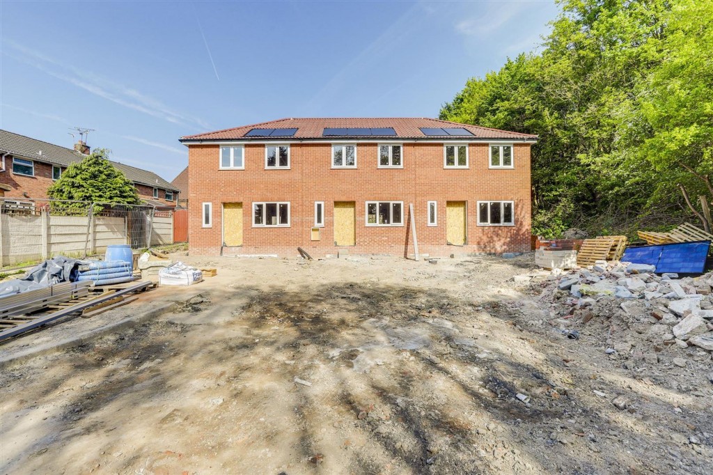 Woodfield Road, Pinxton, NG16