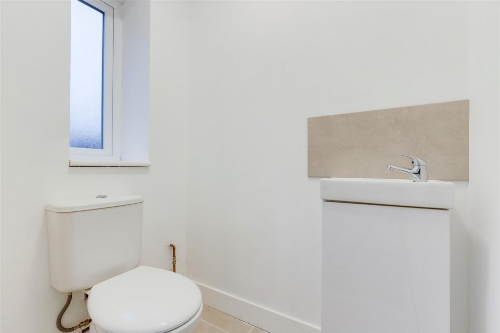 Woodfield Road, Pinxton, NG16