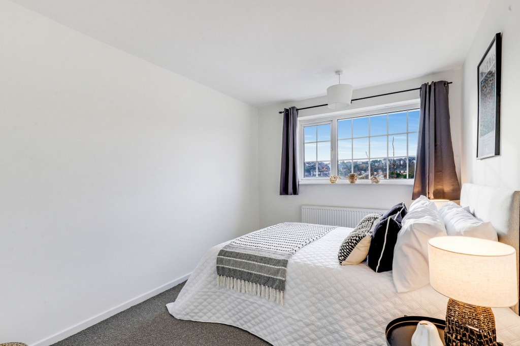 Featherstone Close, Gedling, NG4