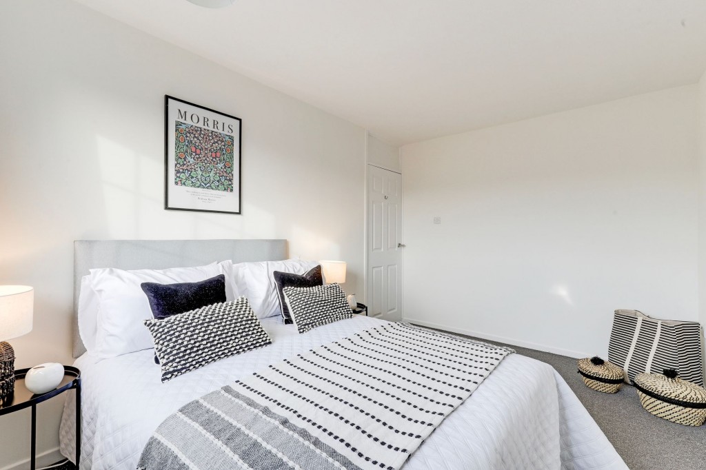 Featherstone Close, Gedling, NG4