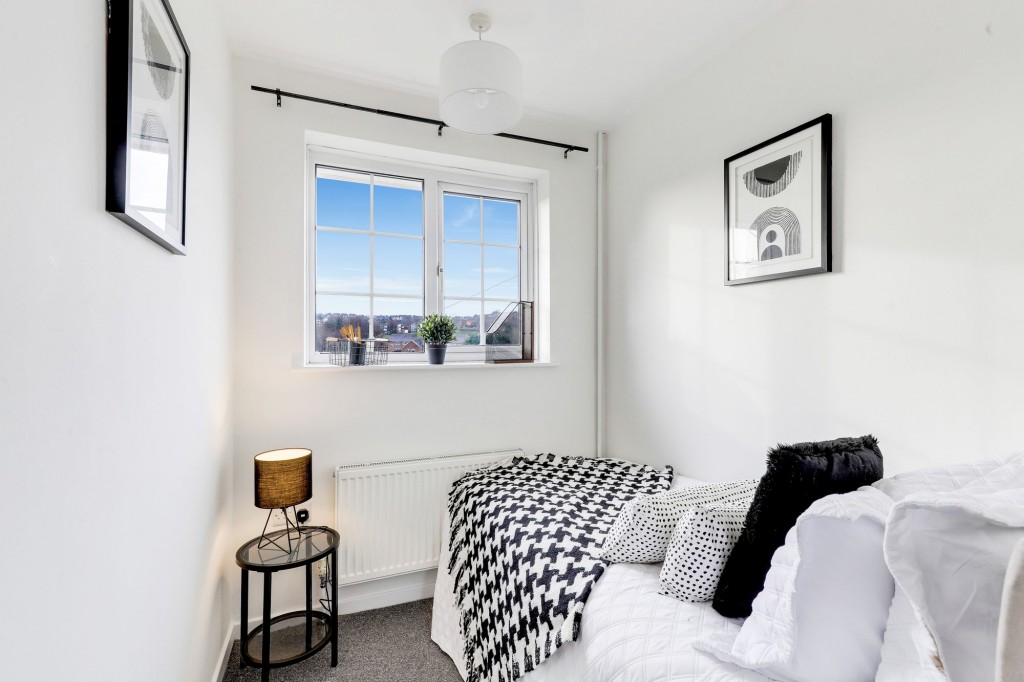 Featherstone Close, Gedling, NG4