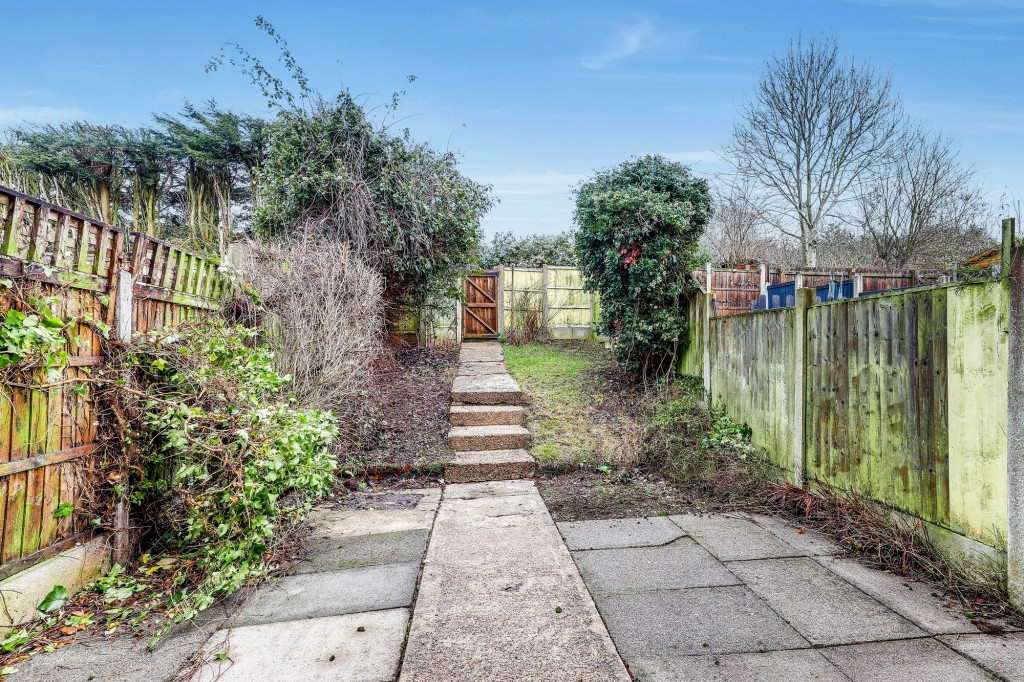 Featherstone Close, Gedling, NG4