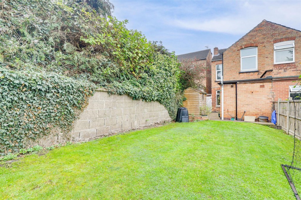 Forester Grove, Carlton, NG4