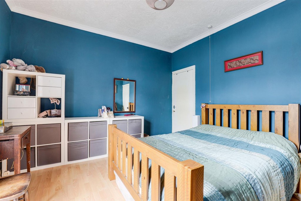 Forester Grove, Carlton, NG4