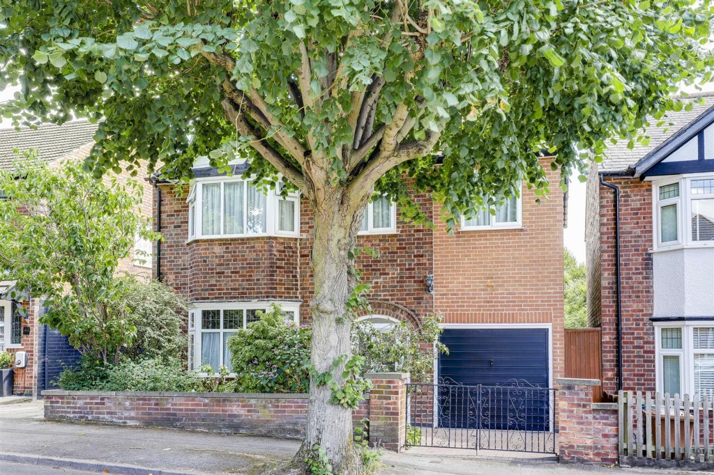 Wadham Road, Woodthorpe, NG5