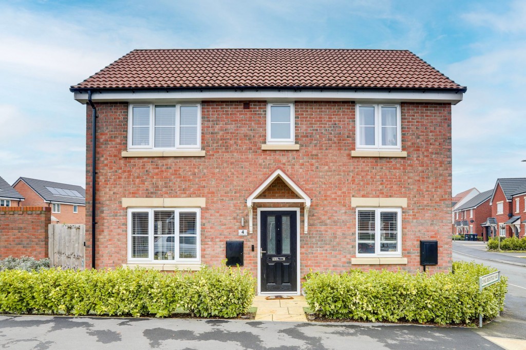 Magee Close, Hucknall, NG15