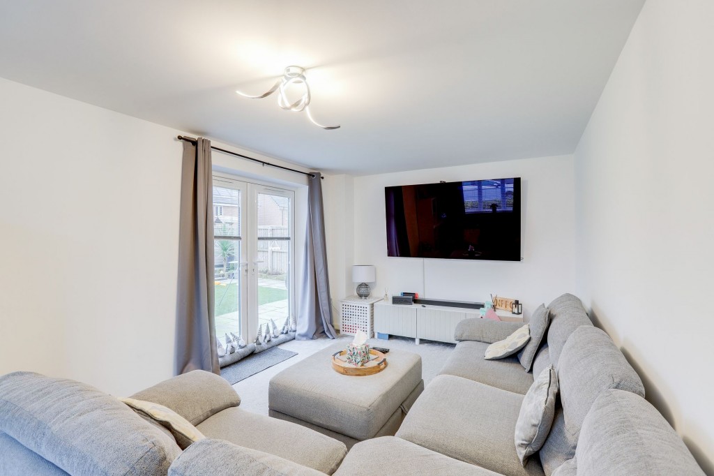 Magee Close, Hucknall, NG15