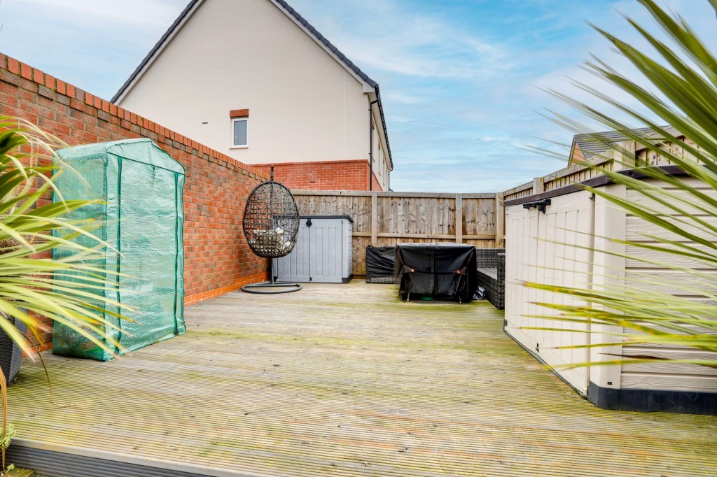 Magee Close, Hucknall, NG15