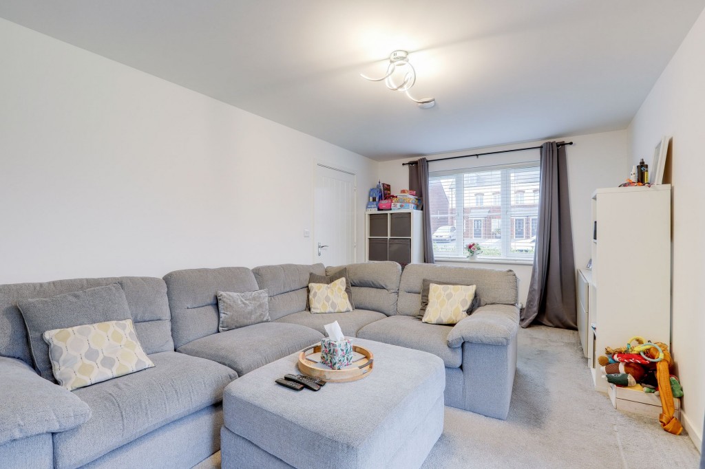 Magee Close, Hucknall, NG15