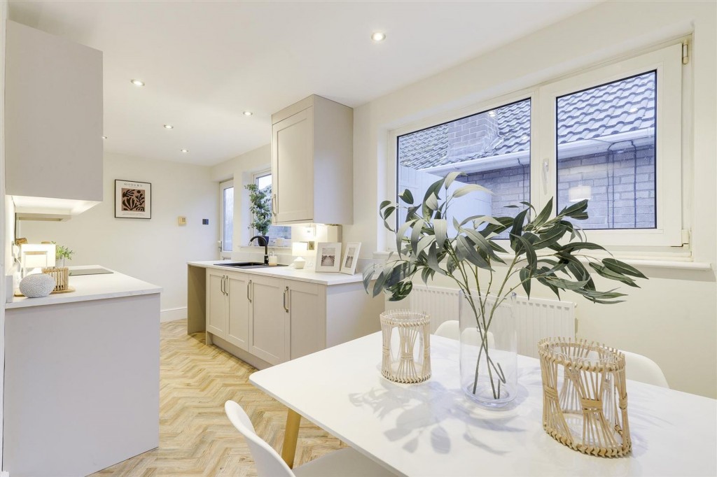 Maycroft Gardens, Nottingham, NG3