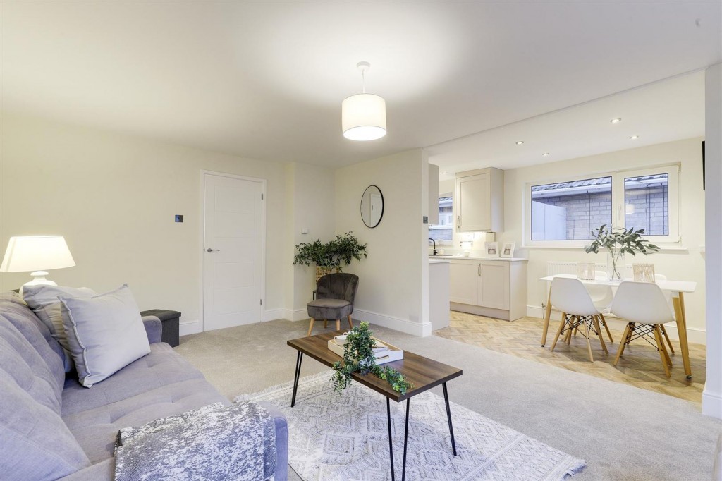 Maycroft Gardens, Nottingham, NG3