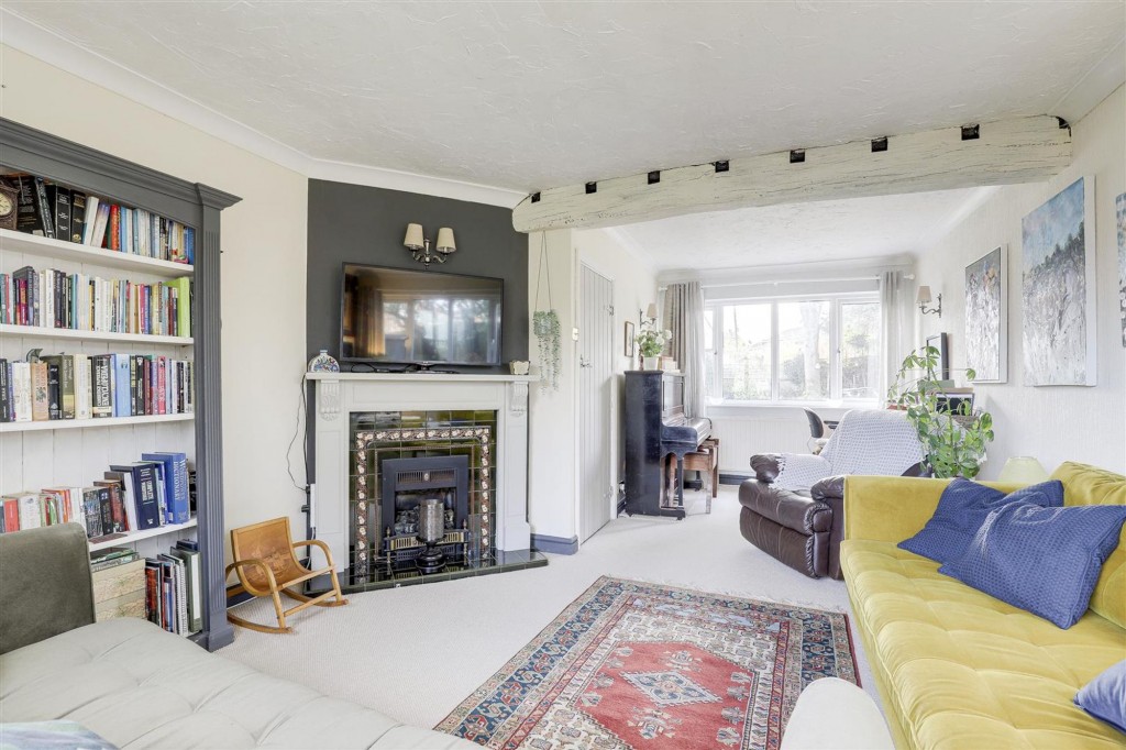 Brookside Avenue, East Leake, LE12