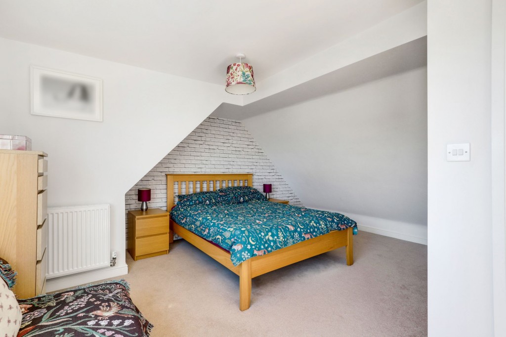 Thales Drive, Arnold, NG5