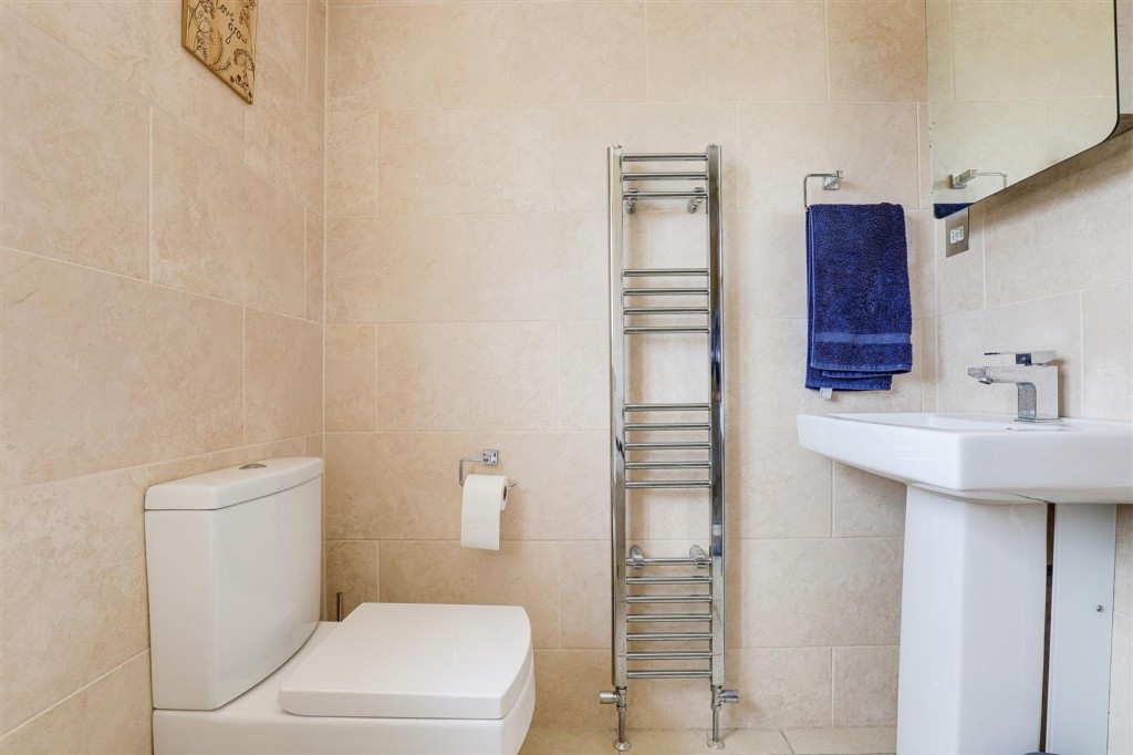 Brownlow Drive, Nottingham, NG5