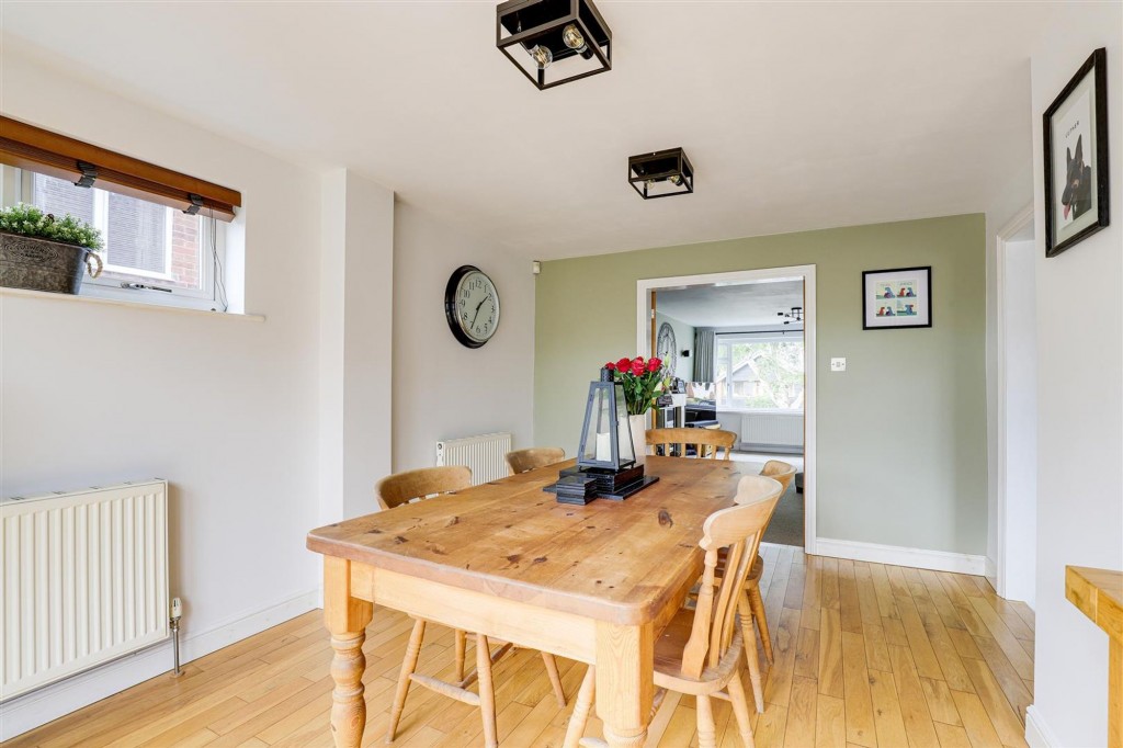 Brownlow Drive, Nottingham, NG5