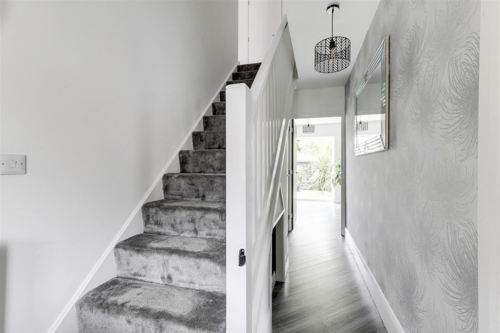 Shipley Park Gardens, Heanor, DE75