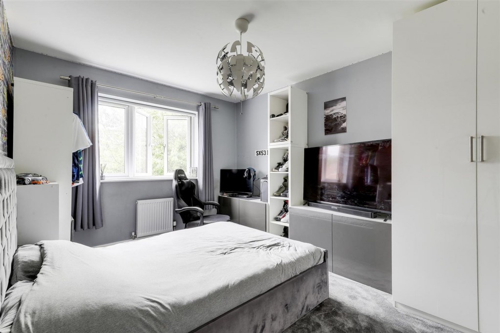 Shipley Park Gardens, Heanor, DE75