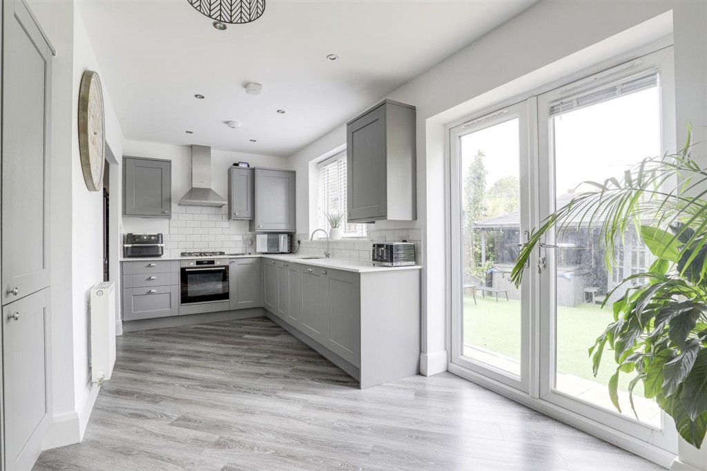 Shipley Park Gardens, Heanor, DE75